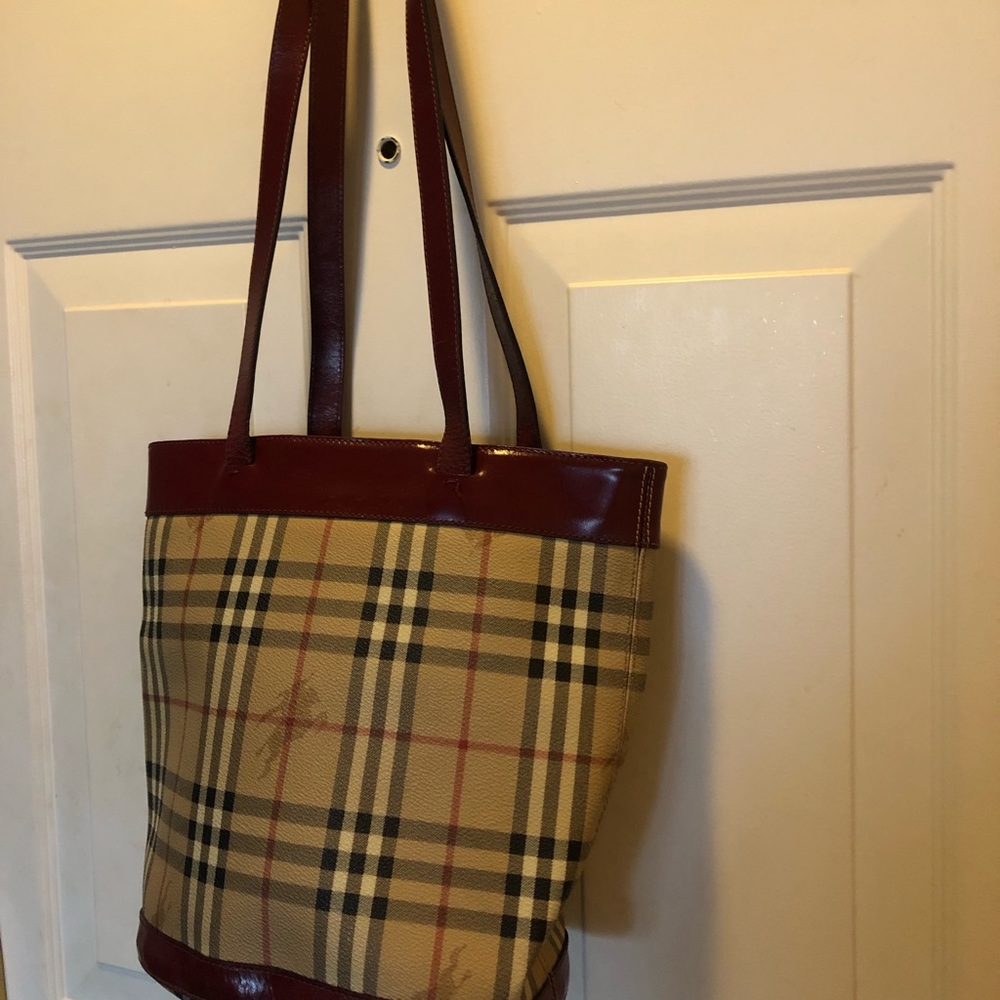 Authentic Burberry Haymarket Check Bucket Shoulder Bag - Dark Red